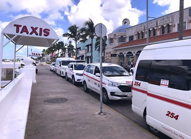 Taxis in Cozumel: Tips in 2023 to Stay Safe and Secure