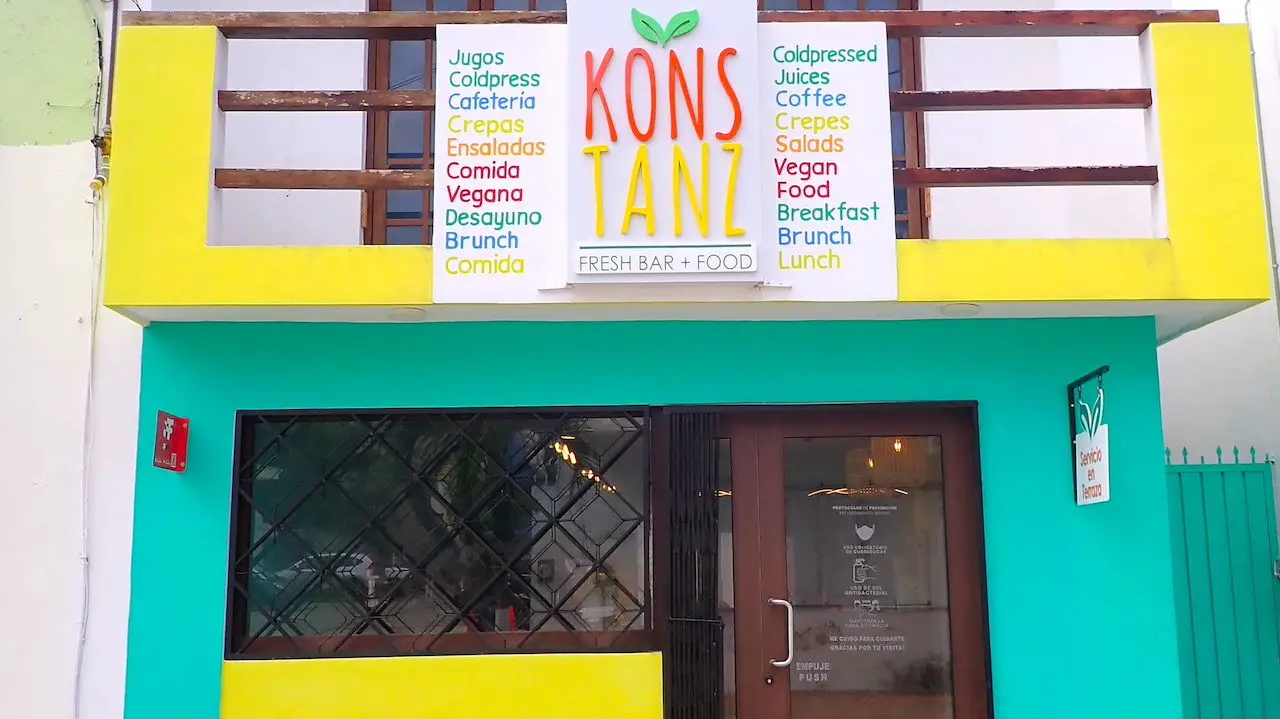 Entrance to Konstanz cafe, a healthfood cafe in Cozumel Mexico