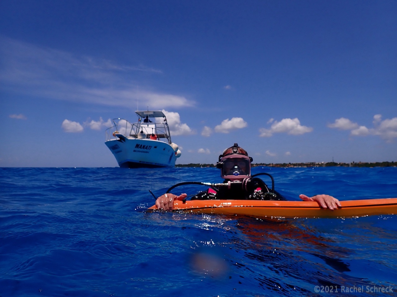 You are currently viewing Cozumel Diver Safety: What Scuba Safety Equipment to Pack